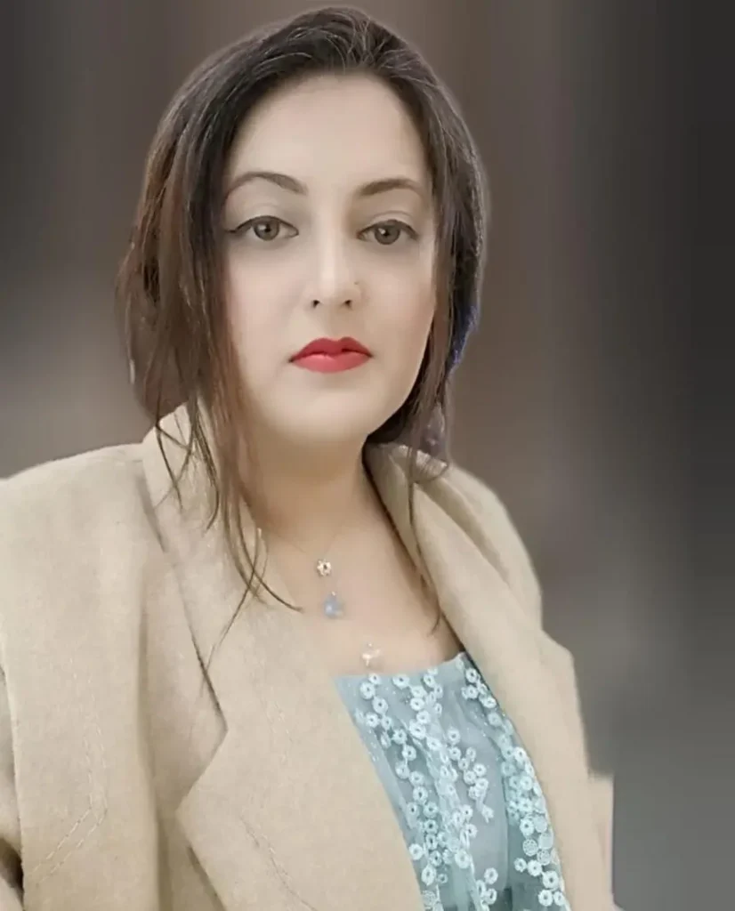 Eeminah Niaz - Math & Science
